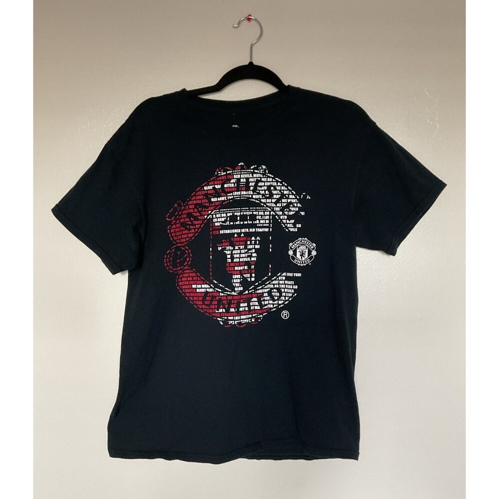 MANCHESTER UNITED FOOTBALL  CLUB OFFICIAL MERCHANDISE LOGO | Size M
